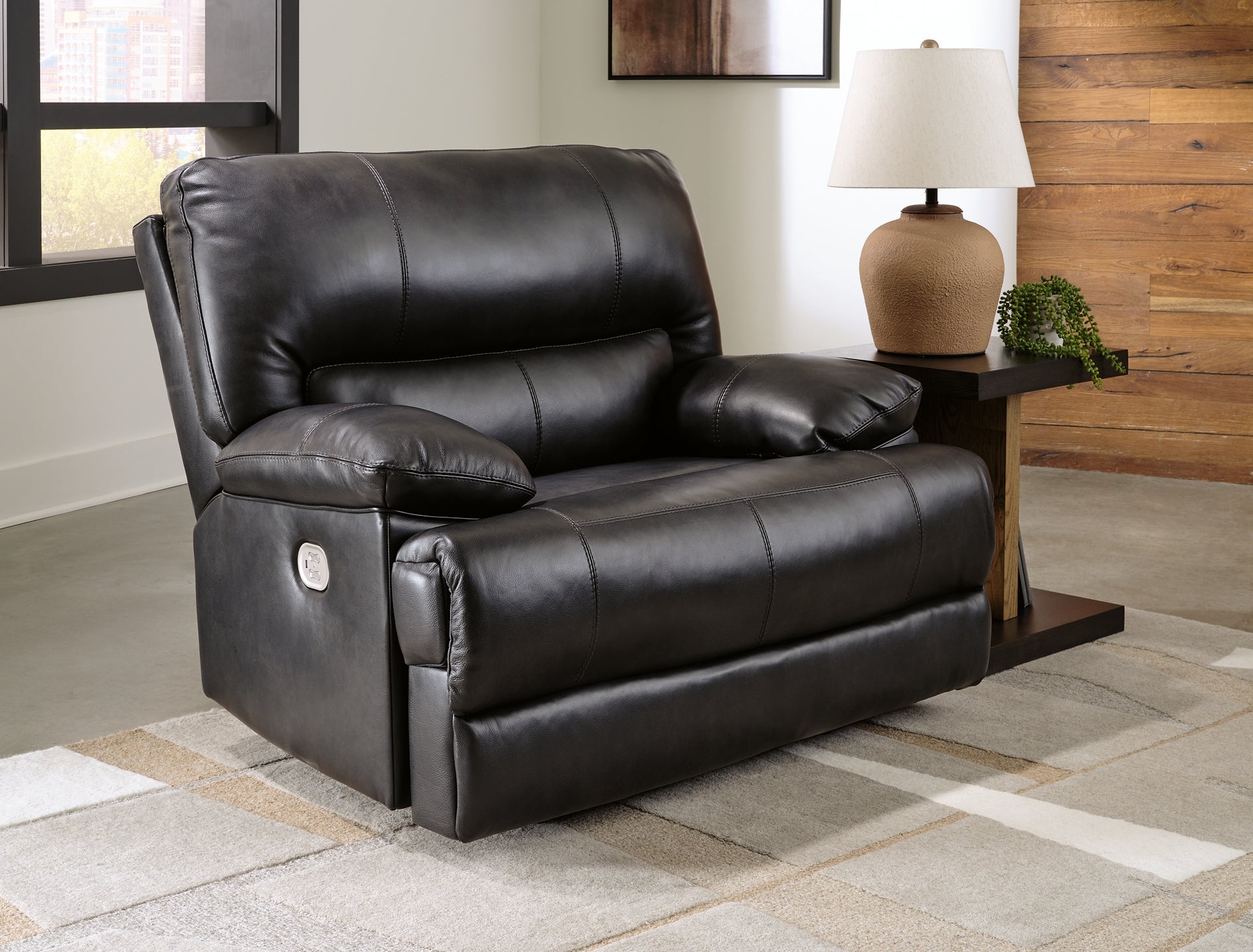 Recliner deals chair warehouse