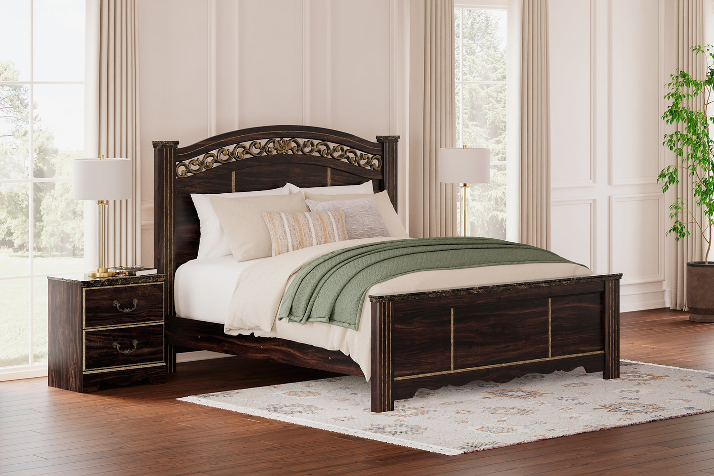 Glosmount Queen Poster Bed